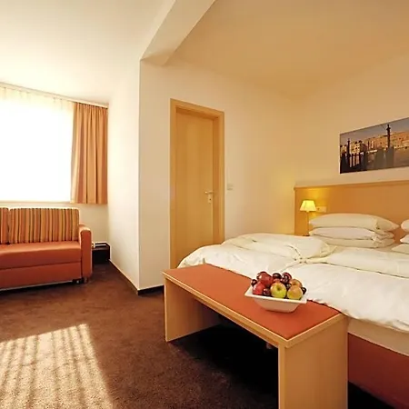 Luebsche Thorweide Hotel *